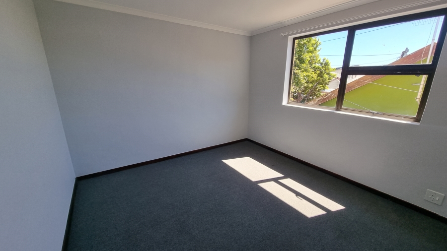 6 Bedroom Property for Sale in Lochnerhof Western Cape